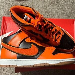 Nike Dunk High Retro